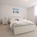 Apartment Puntamika Laterna *