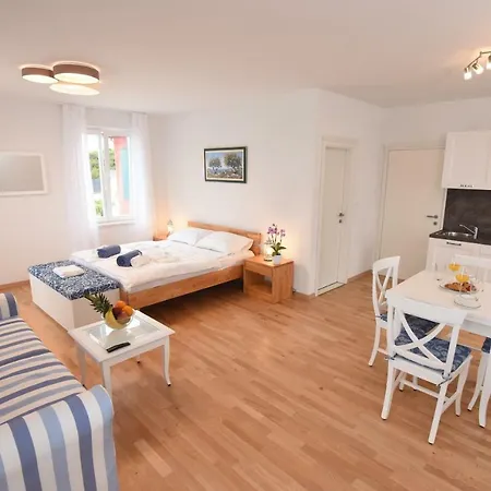 Apartmán Puntamika Laterna Zadar