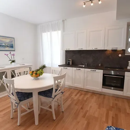 Puntamika Laterna Apartament