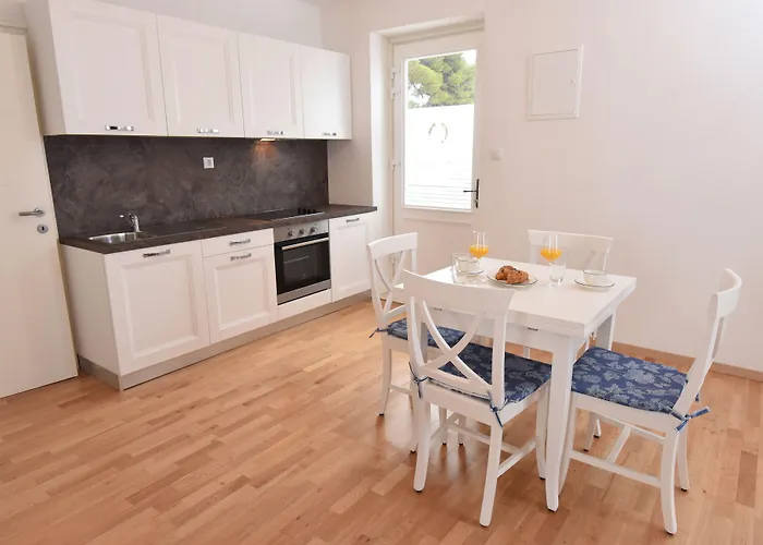 Apartment Puntamika Laterna *